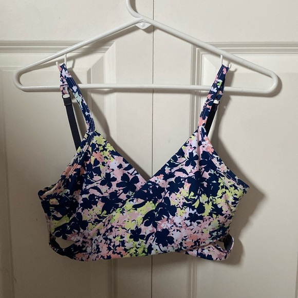 Fabletics Small Patterned Sports Bra - Picture 1 of 4